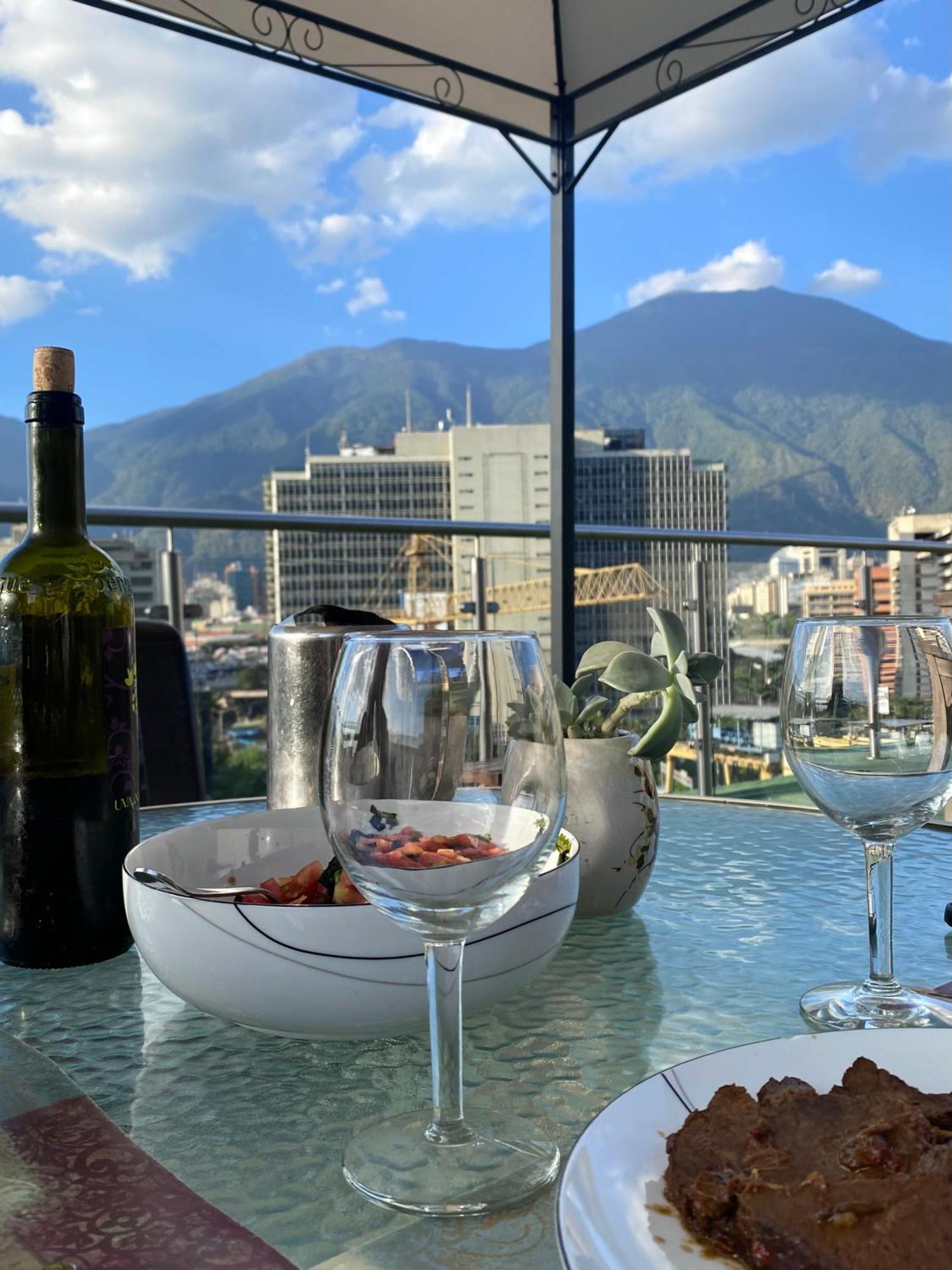 Ololo Caracas B&B Zewnętrze zdjęcie